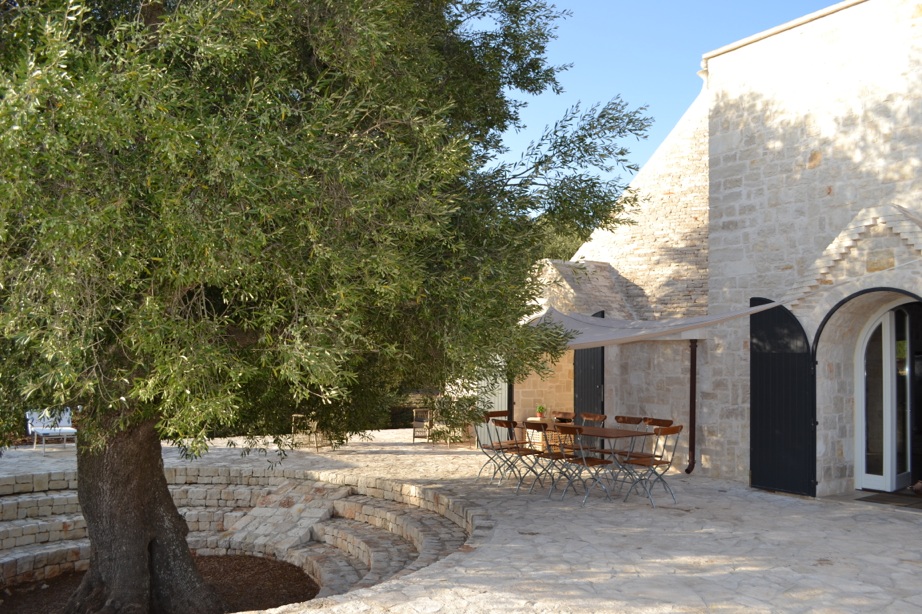 trulli apulien pool